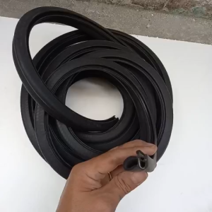 GIOĂNG CỬA LÙA SU CÓC 5 TẠ BLIN VAN 7 CHỖ(1 CÁNH KHOẢNG 45M)