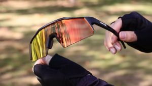 แว่นปั่นจักรยาน Kapvoe เปลี่ยนสีได้ เลนสืออโต้