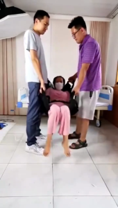 【Five-year warranty】Transfer Pad ผ้ายกผู้สูงอายุ เปลยกผู้ป่วย กันน้ำ + ยาว ผ้ายกตัว ผ้าประคองตัวผู้สูงอายุ ยกง่าย เนื้อผ้าหนา เข็มขัดยกเตียงแบบเคลื่อนที่ได้อย่างปลอดภัยเข็มขัดคู่แผ่นเคลื่อนย้ายพยาบาล