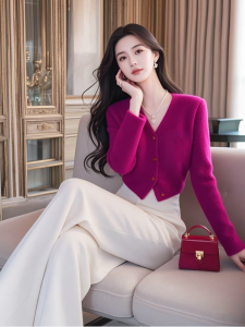 Autumn Wear a Set of Fancy Socialite Elegant Classic Style Rose Red Sweater Pants Unique and Beautiful Suit