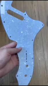 Pickguard Pelindung Body Gitar Telecaster Thinline White Pearl