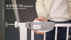 Baby Safety Gate Fence Adjustable Barrier Guard for Dog Pet Baby Child Stairs Sturdy Fence Baby Door Dog Gate Barrier Indoor