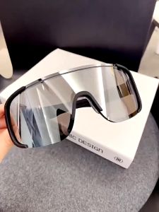 Sunglasses & Riding Goggles: Perfect Gear for Outdoor Activities