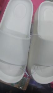 Dép bánh mỳ quai ngang dép lê nữ đế xuồng cao 5p bản trơn màu đen sẵn Ana QC-kèm video thật