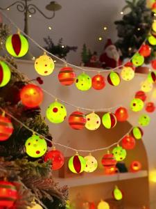 other | Christmas Ball String Lights Multicolor Red Green White Dotted Striped Globe Lights Battery Powered Fairy Lights for Christmas