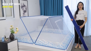 A62 [MÀN XẾP CÓ CỬA + CHÂN VIỀN VẢI LỤA] Khung INox 304 hiện đại  chống muỗi hiệu quảCửa từ m4