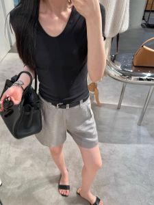 กางเกงขาสั้นผู้หญิงทรงหลวมสไตล์ลำลองแบบสวมหัว ZHOUMIAO ทรงสูทมีเข็มขัด ผ้าฮันมา เอวสูง ทรงตรง ผลิตจากโพลีเอสเตอร์และลินิน