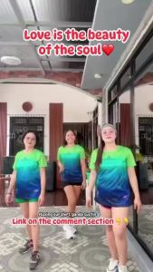 Jogging Top For Women Quick-Drying V-Neck Gym Outfit Breathable Competition Wear Active Wear For Women