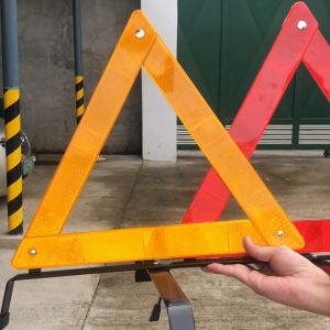 Early Warning Device / EWD / Warning Triangle LTO Standard Heavy Duty