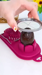 Pemotong Telur Egg Cutting Artifact Kitchen Household Stainless Steel Cutter Preserved Eggs Divider Egg Cutter