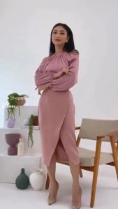 Blouse Wanita Cut Off Satin Silk Premium Korean Style Elegan Kekinian Atasan Blus Cewek Terbaru