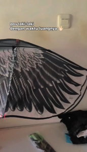 Layang-layang Kartun Besar - Desain Elang untuk Pencegah Burung - Layang-layang Luar Ruangan untuk Dewasa dan Anak-anak - Layang-layang Gaya Pedesaan - Mainan Penakut Burung