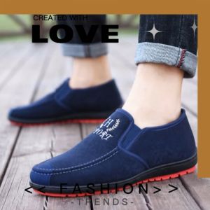 NQshop พร้อมส่งทุกพื้นที่ รองเท้าผ้าใบแฟชั่นสำหรับผู้ชาย รุ่นนี้ใส่ทำงานได้ ทรงสุภาพสุดๆ นุ่ม ใส่สบาย ระบายอากาศได้ดี ใครยังไม่มีรีบเลยจ้า