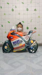 (TẶNG GẤU BÔNG COCA) GẤU BÔNG XE ĐUA MẨU MỚI HÀNG CAO CẤP