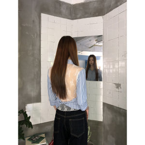 Áo Ngắn Form Ôm Tay Dài Có Sọc và Ren Pháp Màu Xanh