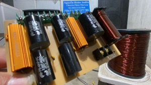 Phân tần loa bmb 2000