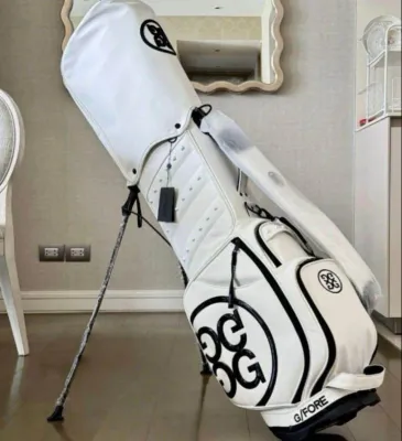 Túi Đựng Gậy Golf G/FORE Chân Chống Cao Cấp Bản Trắng/Đen Đính Hạt Cao Cấp | G4 Golf Stand Bag Unisex Nam Và Nữ Chất Da Chống Nước & Trọng Lượng Siêu Nhẹ