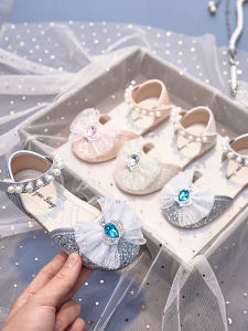 รองเท้าแตะเจ้าหญิงคริสตัลสำหรับเด็กผู้หญิงในช่วงฤดูร้อน รองเท้าแตะเจ้าหญิงทรงหัวมน พื้นยาง หัวเข็มขัดแบบผูกเชือก รองเท้าเด็ก