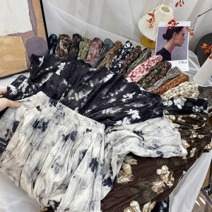 Retro Pleated Floral Skirt for Women Fall and Winter Thickened Slimming Elegant Drape Large Hem A- line Dress