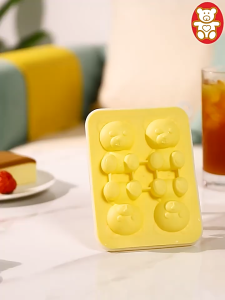 4 Grid Ice Cube Tray Cute Bear Shape Silicone Mould Frozen Ice Blocks Ice Maker Whiskey Ice Box
