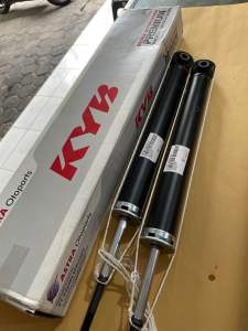 SHOCKBREAKER BELAKANG AGYA KYB PREMIUM ASTRA ORIGINAL