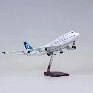 Mô Hình Máy Bay Boeing 747 Tỷ Lệ 1:150 Đồ Chơi Đúc Kim Loại Hãng Hàng Không New Zealand Có Đèn LED Dùng Trang Trí Nhà Cửa Mô Hình Máy Bay Bằng Nhựa Resin Dành Cho Độ Tuổi 14+