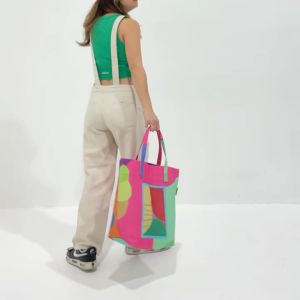 Mixed Fruit Tote Bag - CELLS กระเป๋าผ้า รุ่น Mixed Fruit-Tote-L-002 กับสีของมือ ซิป