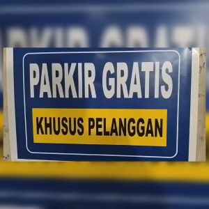 LABEL STIKER TOKO 29X42CM PARKIR GRATIS KHUSUS PELANGGAN -> KUALITAS ANTI AIR BERKUALITAS OUTDOOR