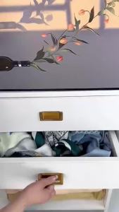 Multifunctional 8 Hooks Wooden Clothes Hanger