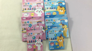 สีเทียน สีน้ำมัน ภาพวาด crayons 8 สี 1 กล่อง อุปกรณ์วาดสําหรับเด็ก เครื่องมือเขียน ปลอดสารพิษ