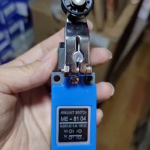 Công tắc hành trình Me-8104 5A-220v