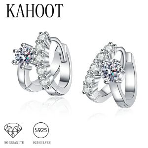 A pair of 925 sterling silver moissanite stud earrings: stylish design sophisticated creative elegant simple and classic.