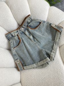 กางเกงขาสั้นผ้ายีนส์ทรงหลวมเอวสูงสำหรับผู้หญิง กางเกงขายาวทรงตรงทรงหลวมสำหรับฤดูร้อน แฟชั่นใหม่ 2025