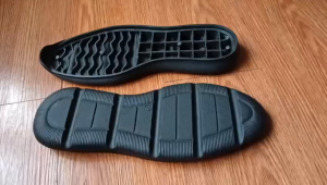 Alas BAwah Sol Sepatu Pria Casual Sneakers Kets PVC Kuat Awet Hitam Maestro 02 Size 39 Sd 43