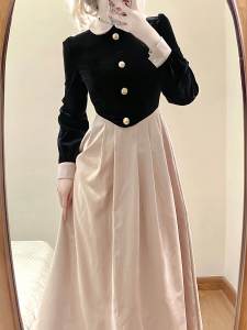 French Hepburn Style Long Dress Womens Autumn 2024 New High Waist Slimming A-Line Skirt Korean Version Commute Pure Color