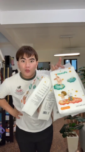 Munafie Facial Tissue Paper 4 Ply Large Size 175x155mm Natural Wood Material Soft & Smooth