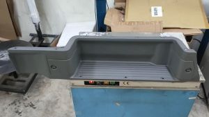 J119S01 CENTER FOOT STEP NISSAN URVAN E25