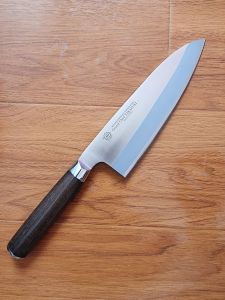 Dao bếp Nhật cao cấp Deba Grand Chef Takayuki Dao cắt lọc cá phải tay (200mm)