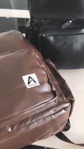 Tas Kulit PU & Tas Ransel Laptop: Pilihan Terbaik untuk Pria dan Wanita