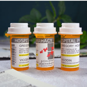 ขวดยาขนาดเล็กพกพาแบบมินิระดับอาหารสำหรับบรรจุภัณฑ์วิตามินกล่องเก็บยาของ Dr House แบรนด์ Doctor Strang