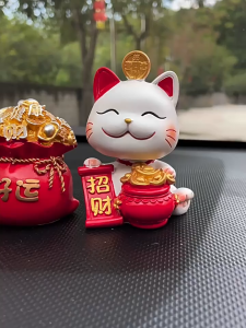 Pajangan Kucing Hoki Goyang Lucky Cat + Peace Cat + Red Lucky Bag Cake Topper