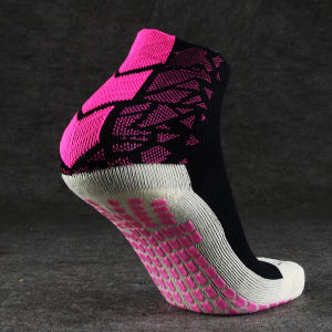 ถุงเท้าฟุตบอลฝึกซ้อมแบบหนาป้องกันการลื่น ระบายความชื้นได้ดี ผลิตจากยาง สำหรับผู้ชาย เสื้อผ้ากีฬา วิ่ง ฟุตบอล ถุงเท้า