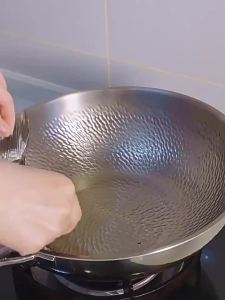 Chảo Không Dính Titanium Sạch 100% Không Phủ Lớp Đáy Cá Herringbone