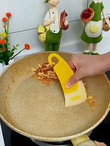 Silicone Spatula for Cooking Non-Stick Heat Resistant Kitchen Turner Spatula
