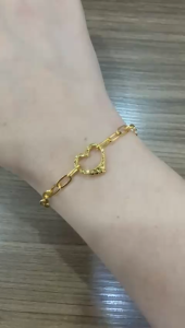 Poh Heng Jewellery 22K Heart Bracelet in Yellow Gold[Price By Weight]