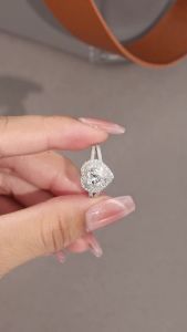 JIUZUAN 6.5mm Heart Moissanite Ring 925 Silver 18K Gold Plated Full Pave Jewelry Gift Comes with GRA Certificate