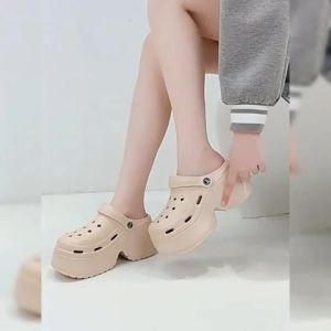 Zishop เข้าใหม่ รองเท้าแตะแฟชั่นแบบสวมหัวโตมีสายรัดส้น ทรงสวย พื้นสูง7เซน สูงได้ใจ ใส่สบาย มีหลายสีให้เลือก ต้องมีแล้วมั้ย