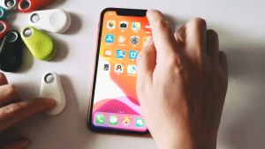 Temper Portable Mini GPS Tracker Bluetooth Anti-Lost Device Pet Kids Bag Wallet Tracking Wireless Smart Finder Locator Accessories 9colors