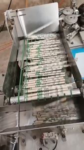 ตะเกียบไม้ใช้แล้วทิ้ง ตะเกียบอนามัย 45 คู่/แพ็ค ตะเกียบใช้แล้วทิ้ง สำหรับใช้คีบอาหาร ชนิดครั้งเดียวแล้วทิ้ง ปลอดภัย สะอาด ไร้เสี้ยน ตะเกียบแบบใช้แล้วทิ้ง