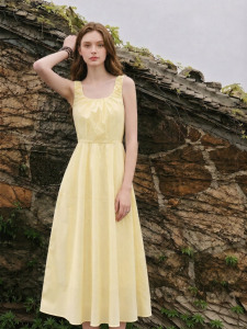 KUHNMARVIN | Đầm Dây Hình Vuông Accentuating Eo Bằng Cotton Phong Cách Mềm Mại Hình Lê Ôm Sát Cho Mùa Hè Đi Hẹn